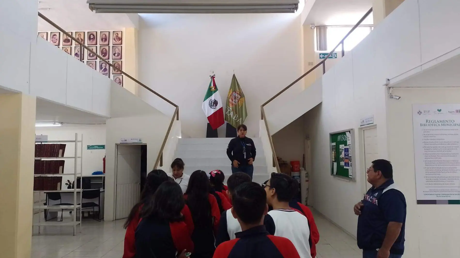 Biblioteca Interior